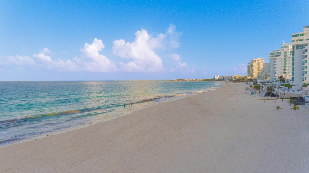 Beach Dream Sunrise Aparthotel Cancún Esterno foto